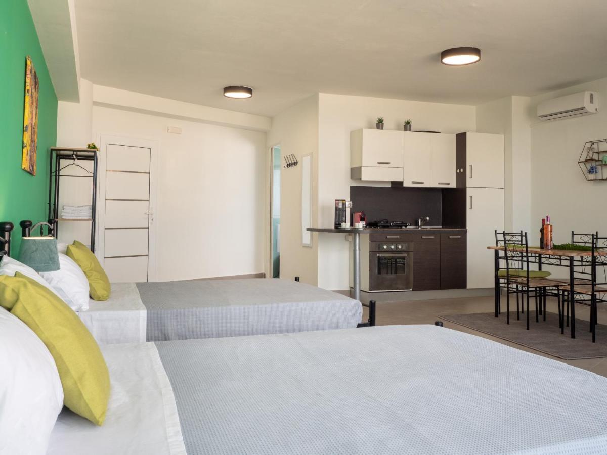 Marina View Rooms Rhodes City 外观 照片